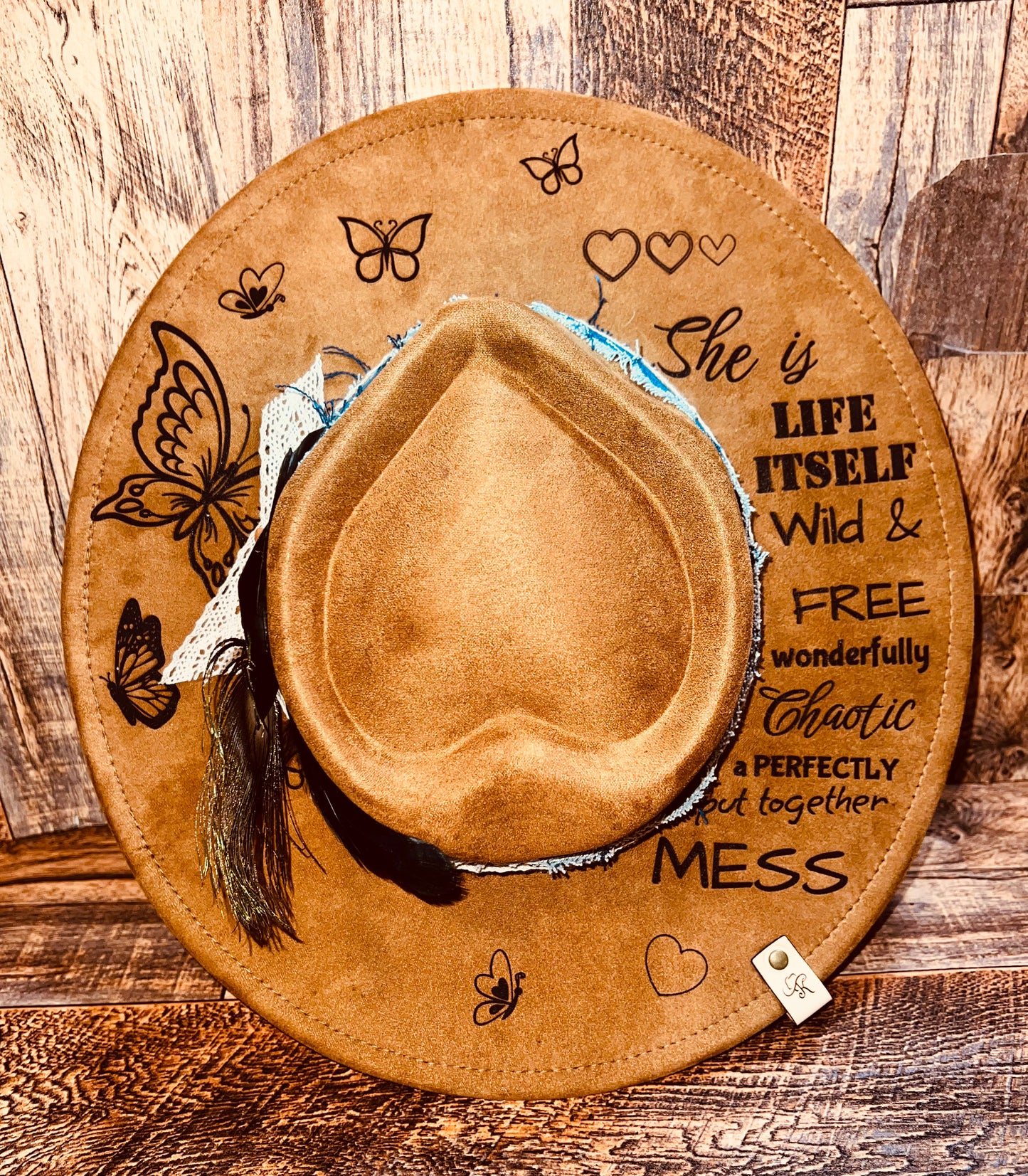 Suede Engraved Hat